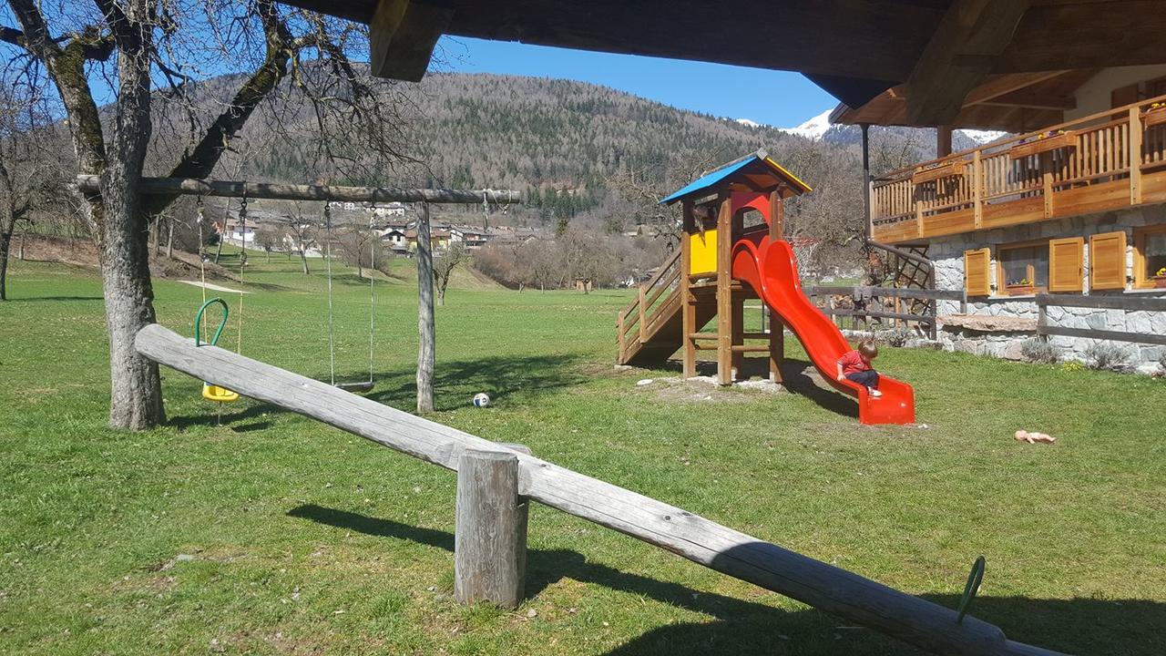Agriturismo Fattoria Dalcastagne Torcegno エクステリア 写真