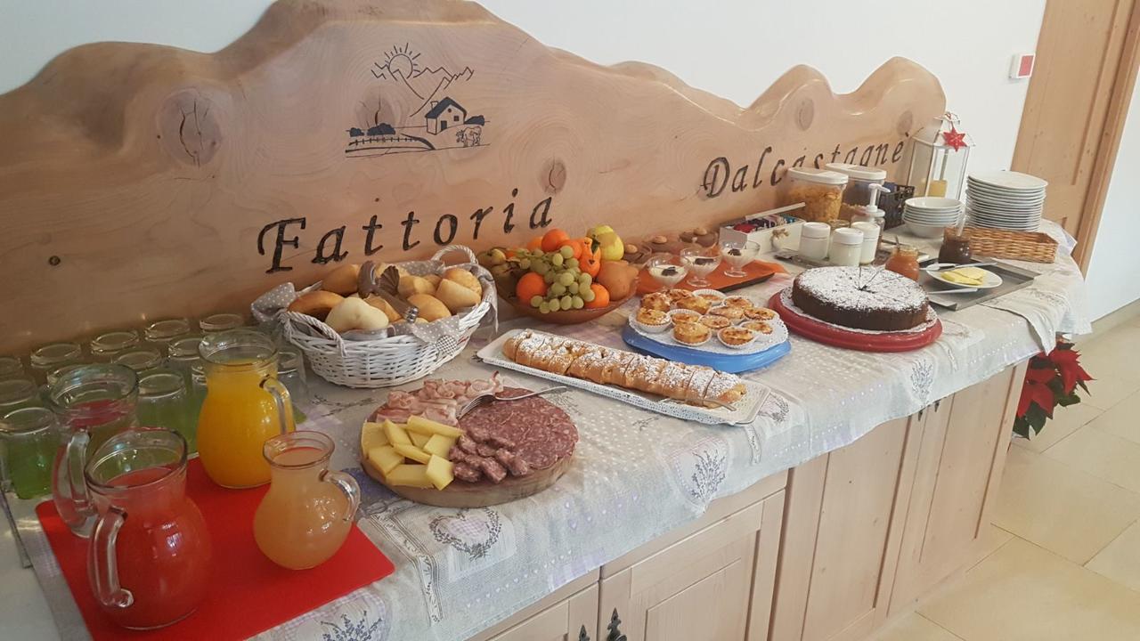 Torcegno Agriturismo Fattoria Dalcastagneヴィラ エクステリア 写真